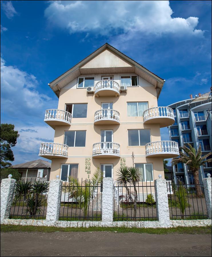 Hotel Premium Ureki Exterior photo